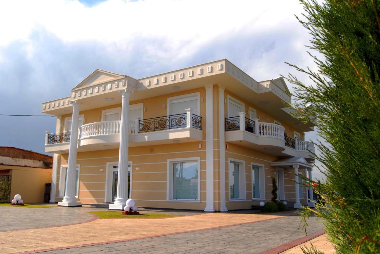 Villa Elena Kateríni Luaran gambar